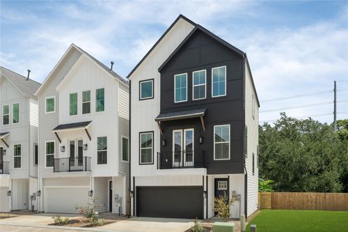 5828 Highland Sky Ln, Houston, TX, 77091-2143 | Card Image