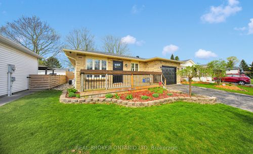 764 Classic Dr, London, ON, N5W5V2 | Card Image