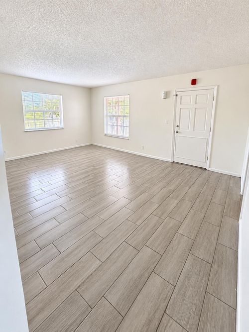 2a-3100 Coral Springs Dr, Coral Springs, FL, 33065-3809 | Card Image