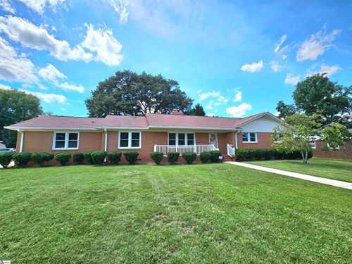 233 Balfer Dr, Greenville, SC, 29615-1011 | Card Image