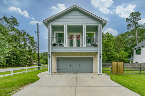 725 Magnolia Point Dr, Huffman, TX, 77336-3176 | Card Image
