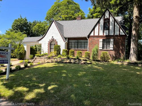 166 Cherokee Rd, Pontiac, MI, 48341-2001 | Card Image