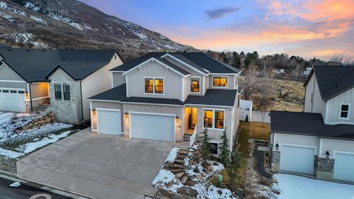 1390 E Orchard Ridge Ln, Kaysville, UT, 84037-1286 | Card Image