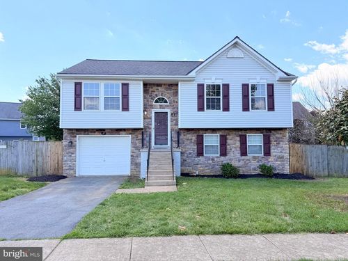 87 Northwinds Dr, CHARLES TOWN, WV, 25414-3957 | Card Image
