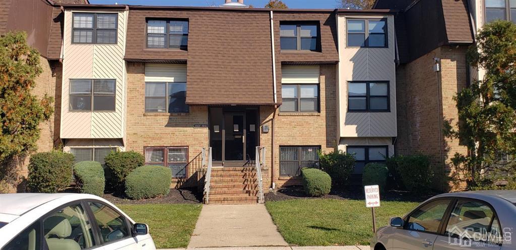 1912 1912 1912 Raspberry Court Sold in Edison Zoocasa