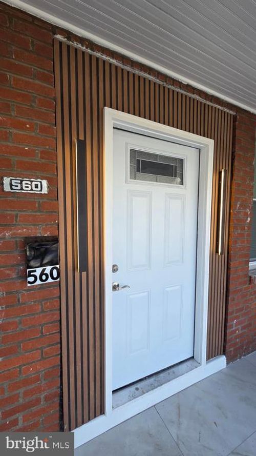 560 E Carver St, PHILADELPHIA, PA, 19120-1712 | Card Image
