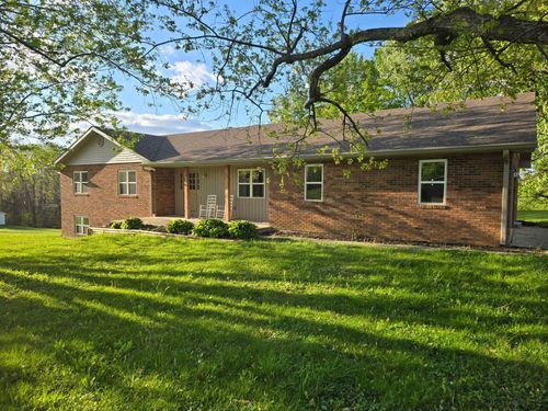 18 Ash Dr, Nancy, KY, 42544-8809 | Card Image