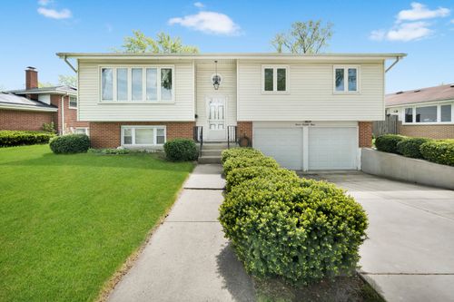 773 Madelyn Drive, Des Plaines, IL, 60016 | Card Image