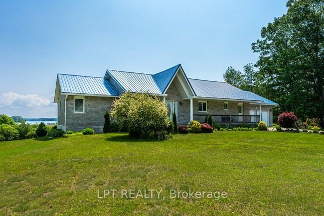 32 Chisamore Point Rd, House other with 3 bedrooms, 2 bathrooms and 10 parking in Gananoque ON | Image 44