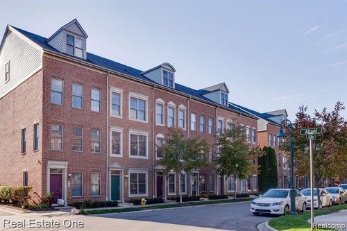 536 Graten St, Birmingham, MI, 48009-6516 | Card Image