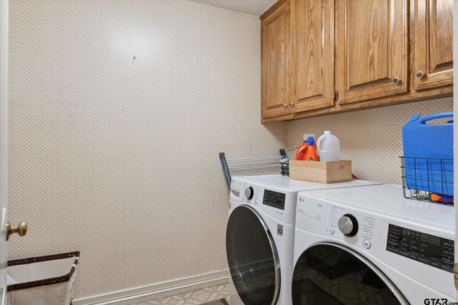 6307 Shady Oaks Dr, House other with 4 bedrooms, 4 bathrooms and null parking in Tyler TX | Image 23