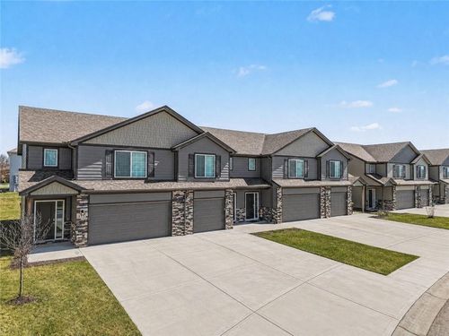 1500 Ne Shale Court, Grain Valley, MO, 64029 | Card Image