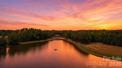 5453 White Plains Church Rd, Pageland, SC, 29728-5503 | Card Image