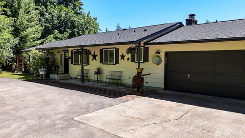 16005 148th Avenue Se, Yelm, WA, 98597 | Card Image