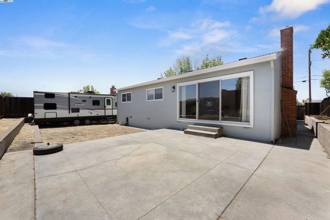 252 Martin Ave, House other with 3 bedrooms, 2 bathrooms and 2 parking in Livermore CA | Image 12