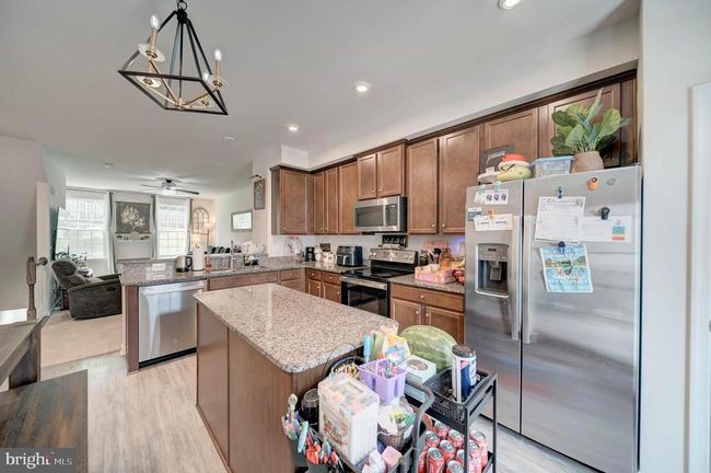 18316 Reaper Hill Ct, Townhouse with 3 bedrooms, 3 bathrooms and null parking in TRIANGLE VA | Image 28
