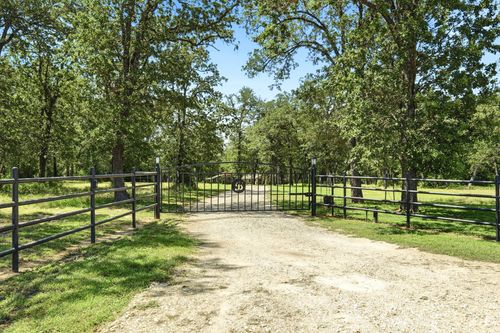 1893 County Road 306, Rockdale, TX, 76567 | Card Image