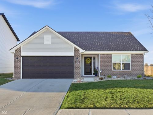 1722 Fair Weather Dr, Pendleton, IN, 46064-8598 | Card Image