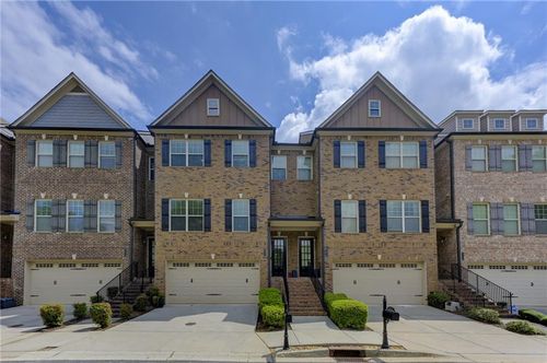 5934 Norfolk Chase Rd, Peachtree Corners, GA, 30092-3516 | Card Image