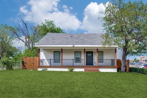 1704 S Jennings Ave, Fort Worth, TX, 76110-1559 | Card Image