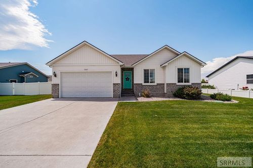 3487 N Jade St, Idaho Falls, ID, 83401-1265 | Card Image