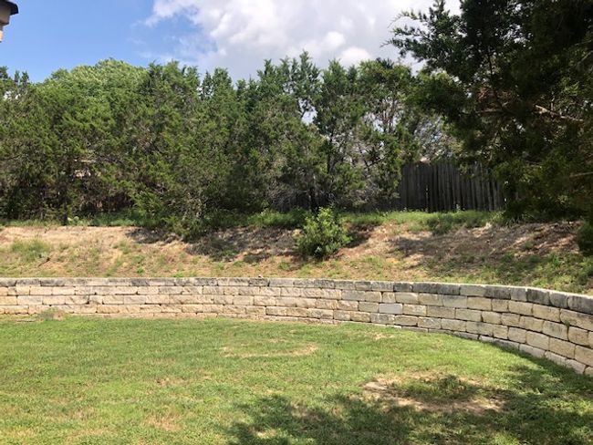 Private back yard | Image 16