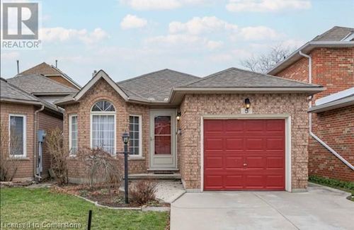 5 Sunvale Place, Stoney Creek, ON, L8E5A2 | Card Image