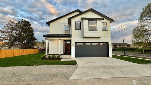 5701 Parker Road E, Sumner, WA, 98390 | Card Image