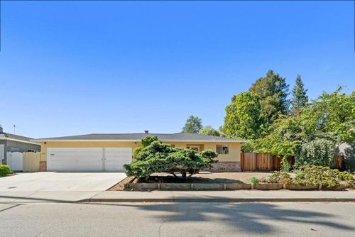 747749 Rainbow Drive, Mountain View, CA, 94041 | Card Image