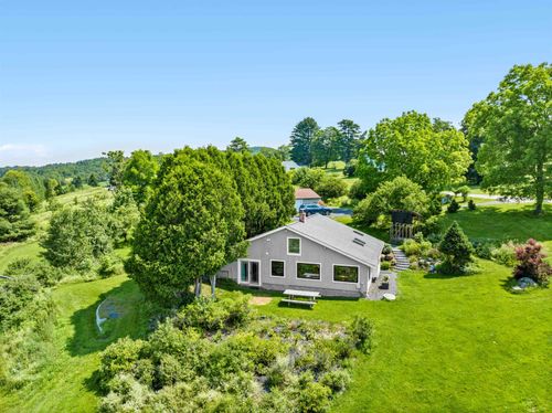 2113 Max Gray Road, Calais, VT, 05650 | Card Image