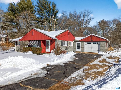 7 Deerbrook Rd, Norwich, CT, 06360-5203 | Card Image