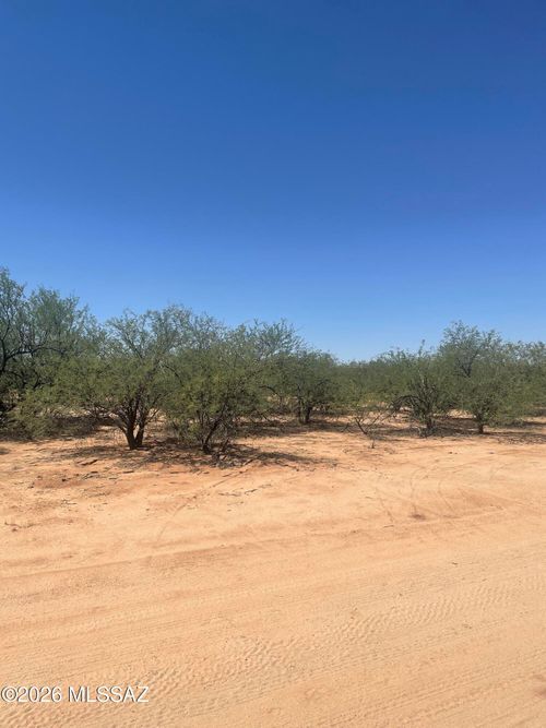 12-6013 S Marstellar Rd, Tucson, AZ, 85735-2295 | Card Image