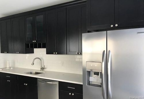 3665 Ionia St, Seaford, NY, 11783-3022 | Card Image