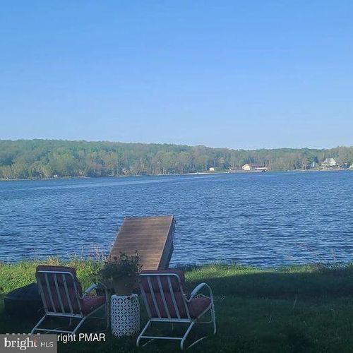 11 Chielo Dr, Pocono Lake, PA, 18347 | Card Image
