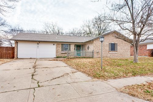 421 Smith Ave, Everman, TX, 76140-4511 | Card Image