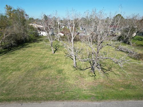 409 Carlton St, Brazoria, TX, 77422-9071 | Card Image