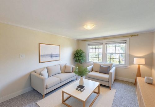 18-2 Mcdewell Ave, Danvers, MA, 01923-3336 | Card Image