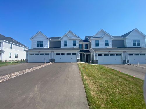 9448 4th St N, Lake Elmo, MN, 55042-4537 | Card Image
