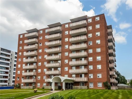 208-851 Queenston Road, Stoney Creek, ON, L8G1B4 | Card Image