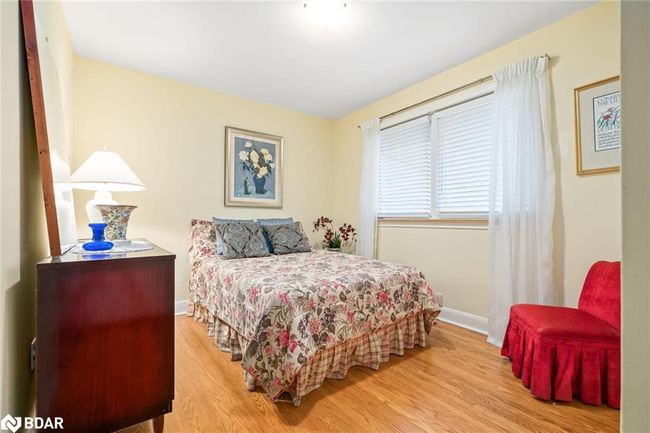 11317 Regional Rd 25, House other with 3 bedrooms, 1 bathrooms and 8 parking in Halton Hills ON | Image 16