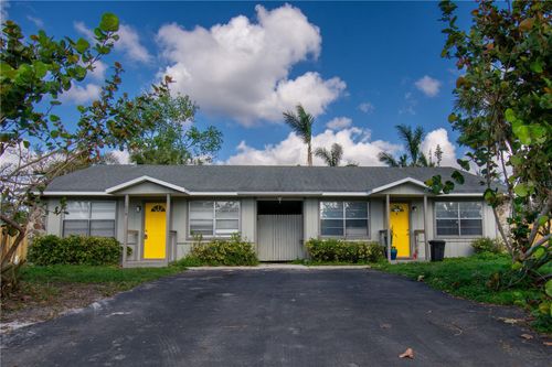 1637/1639 82nd Street Court E, Palmetto, FL, 34221 | Card Image