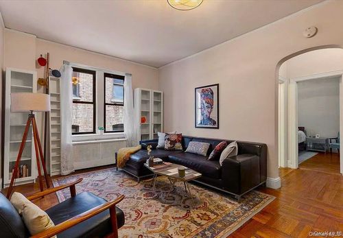 apt-4c-854 W 181st St, New York, NY, 10033-4406 | Card Image