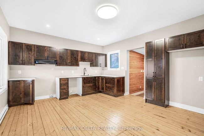 4534 Ste Catherine St, Home with 4 bedrooms, 2 bathrooms and 4 parking in Saint Isidore ON | Image 5