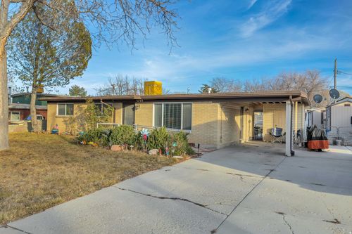 3799 S Manhatten Dr, West Valley City, UT, 84120-3724 | Card Image