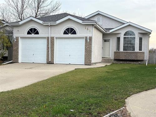 152 Leon Bell Dr, Winnipeg, MB, R3T5W9 | Card Image