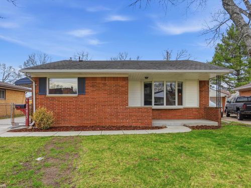 24613 Princeton St, Saint Clair Shores, MI, 48080-3163 | Card Image