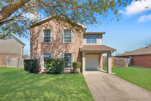 3113 Autumn Run Dr, Forest Hill, TX, 76140-1927 | Card Image