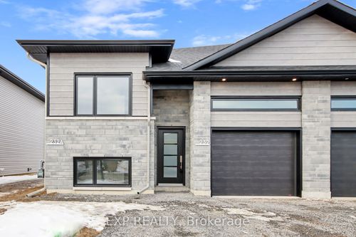 232 Cypress St, Limoges, ON, K0A2M0 | Card Image