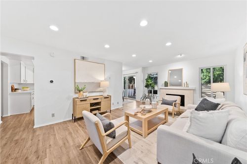 51 Ashbrook, Irvine, CA, 92604-3309 | Card Image