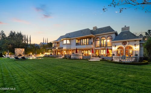 240 W Stafford Rd, Thousand Oaks, CA, 91361-5057 | Card Image